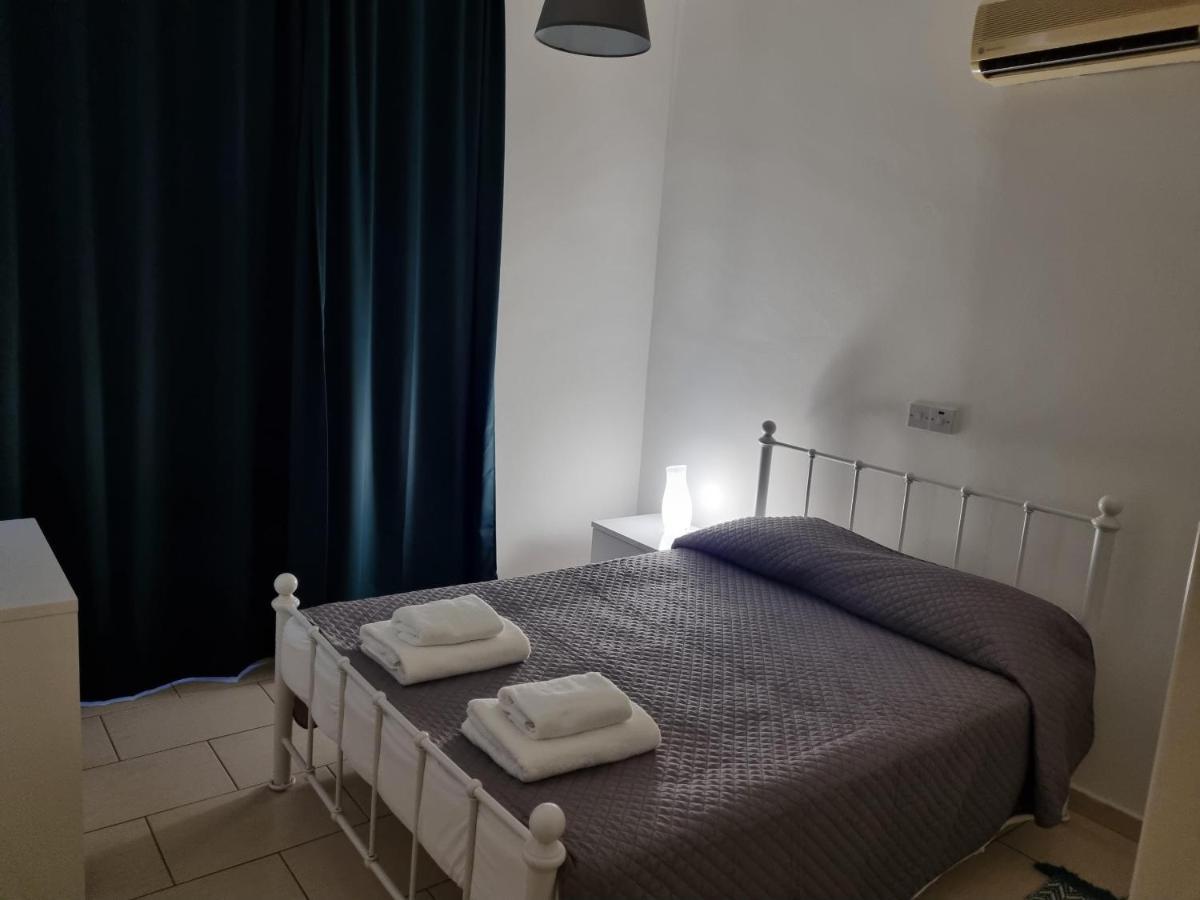 Cosy One Bedroom Apartment In Pafos Exterior foto