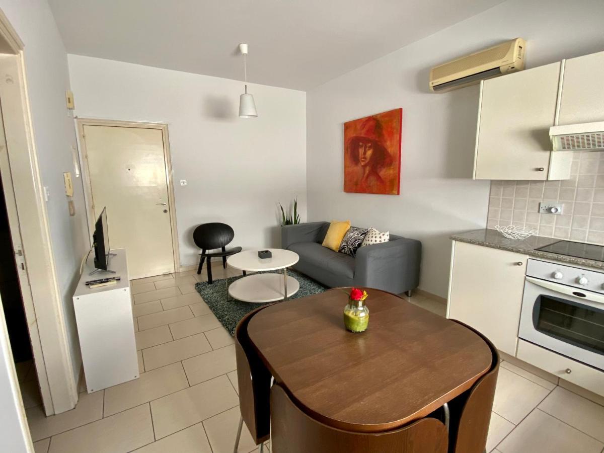 Cosy One Bedroom Apartment In Pafos Exterior foto